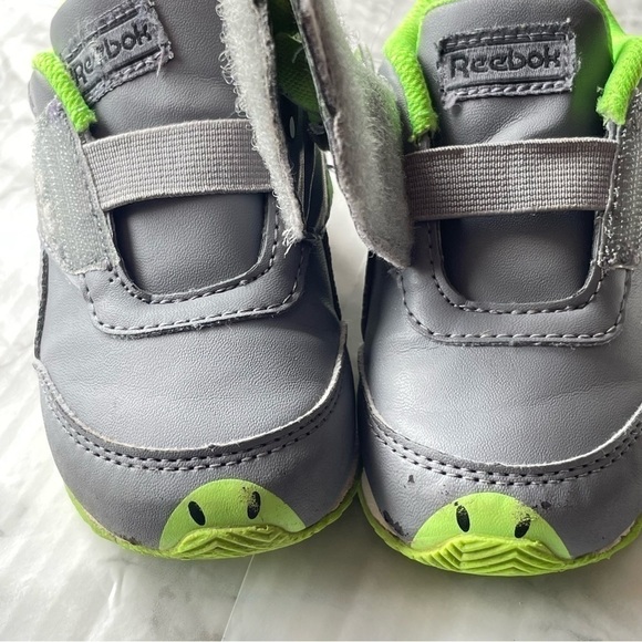 Reebok Kids' Royal Cljog 2 Kc Sneaker Size 6 Toddler Unisex Dragon - Picture 9 of 14